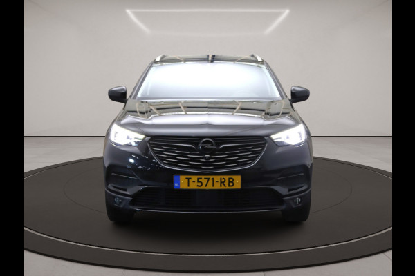 Opel Grandland X 1.6 Turbo Hybrid4 300 PK Ultimate, Trekhaak, 360 Camera, Leder, Stoelkoeling & Verwarming, 19" LM,