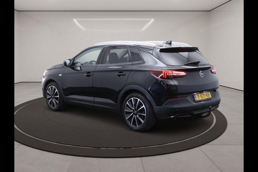 Opel Grandland X 1.6 Turbo Hybrid4 300 PK Ultimate, Trekhaak, 360 Camera, Leder, Stoelkoeling & Verwarming, 19" LM,