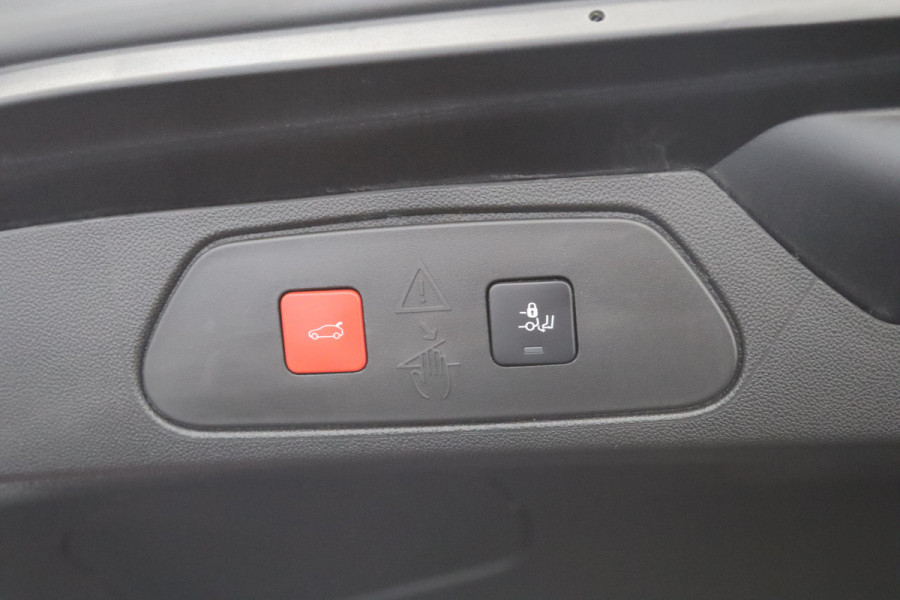 Opel Grandland X 1.6 Turbo Hybrid4 300 PK Ultimate, Trekhaak, 360 Camera, Leder, Stoelkoeling & Verwarming, 19" LM,