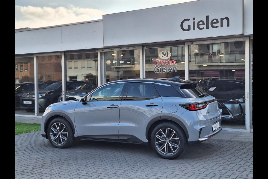 Lexus LBX 1.5 Hybrid Emotion Tech Pack | Leer, Elektrische achterklep, Keyless, Stoel + Stuurverwarming, 18 inch, Privacy glass