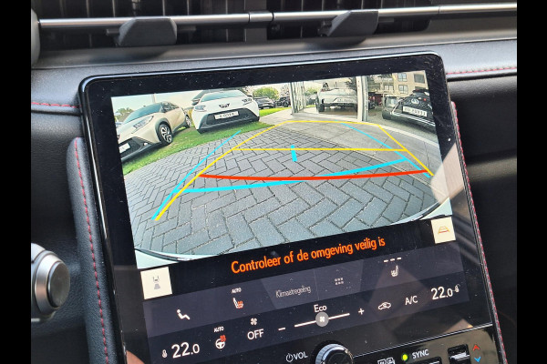 Lexus LBX 1.5 Hybrid Emotion Tech Pack | Leer, Elektrische achterklep, Keyless, Stoel + Stuurverwarming, 18 inch, Privacy glass