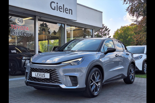 Lexus LBX 1.5 Hybrid Emotion Tech Pack | Leer, Elektrische achterklep, Keyless, Stoel + Stuurverwarming, 18 inch, Privacy glass