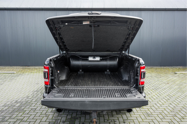 Dodge Ram 1500 5.7 V8 402 PK | Luchtvering | Head Up | 360° camera | Adapt.Cruise | LED | PDC | 12 Inch scherm | Leder | Trekhaak