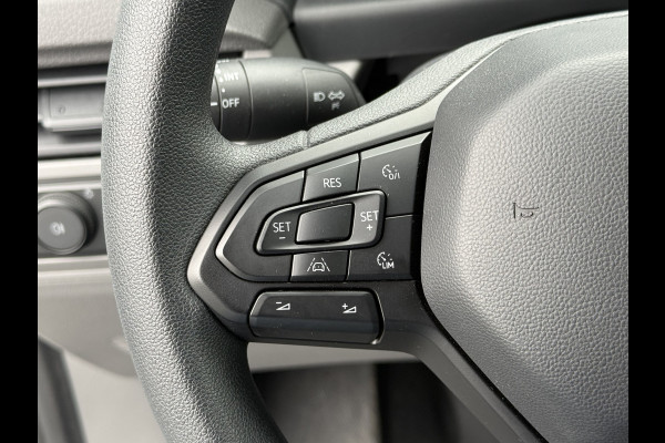 Volkswagen Transporter 2.0 TDI 150 PK STYLE / AUTOMAAT / L1H1 / BPM VRIJ! / ACHTERKLEP / ECC / CRUISE / LANE ASSIST / CAMERA / 3-ZITS