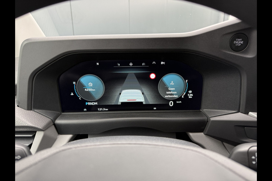 Volkswagen Transporter 2.0 TDI 150 PK STYLE / AUTOMAAT / L1H1 / BPM VRIJ! / ACHTERKLEP / ECC / CRUISE / LANE ASSIST / CAMERA / 3-ZITS