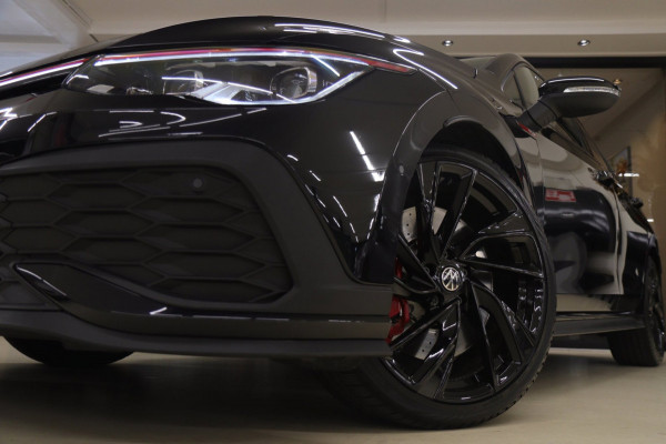 Volkswagen Golf 2.0 TSI GTI CLUBSPORT /PANO/ACC/CAM/CARPLAY/IQ-LIGHT/VOLL