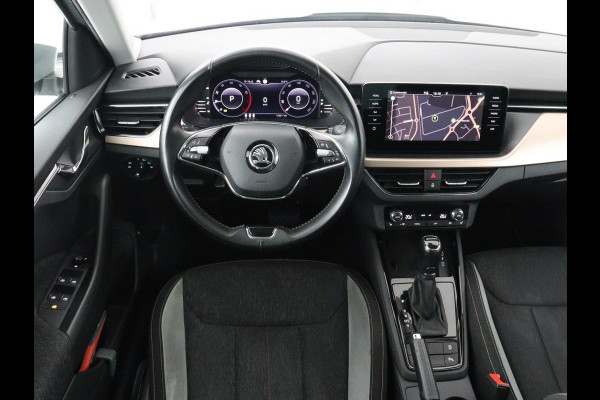 Škoda Kamiq 1.0 TSI Business Edition | Stoelverwarming | Carplay | Navigatie | Keyless | Virtual Cockpit | Full LED | Parkeerhulp | Climate control | Cruise control | Bluetooth