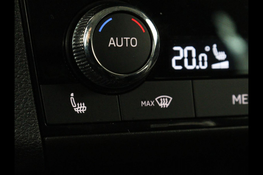 Škoda Kamiq 1.0 TSI Business Edition | Stoelverwarming | Carplay | Navigatie | Keyless | Virtual Cockpit | Full LED | Parkeerhulp | Climate control | Cruise control | Bluetooth