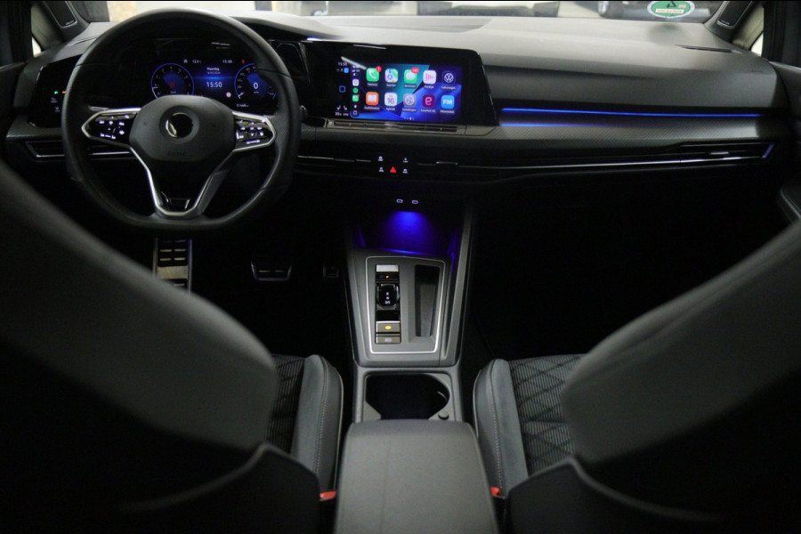 Volkswagen Golf 1.5 eTSI R-Line Pano/HUD/H&K/CAM/BLINDESPOT/BOMVOL