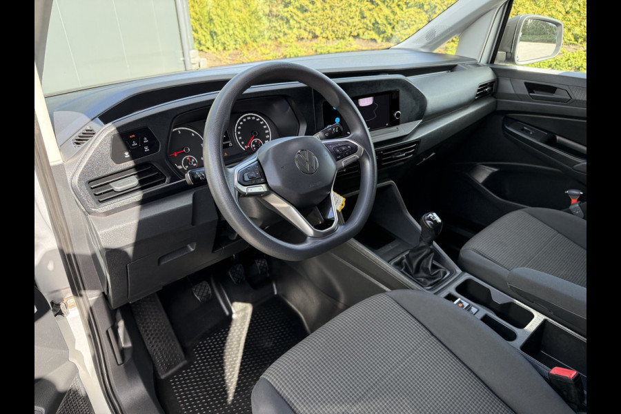 Volkswagen Caddy Cargo 2.0 TDI 102 PK / L1H1 / 1e EIG. / AIRCO / CRUISE / CARPLAY / TREKHAAK / PDC