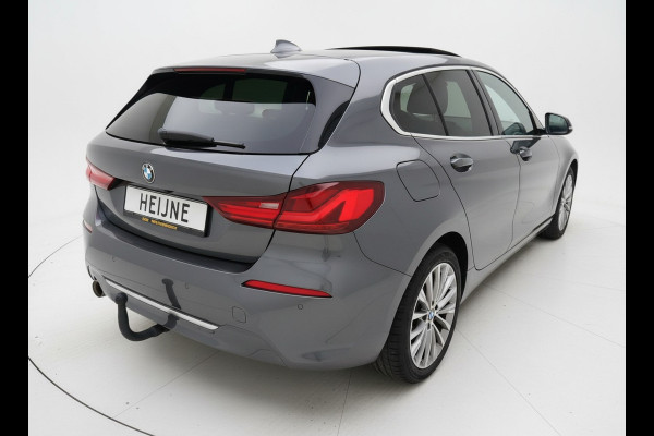 BMW 1-serie 118i 136PK AUT. HIGH EXECUTIVE TREKHAAK/LEDER/PANORAMADAK