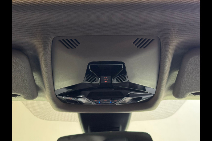 BMW 1-serie 118i 136PK AUT. HIGH EXECUTIVE TREKHAAK/LEDER/PANORAMADAK