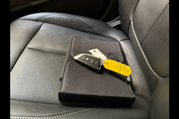 BMW 1-serie 118i 136PK AUT. HIGH EXECUTIVE TREKHAAK/LEDER/PANORAMADAK