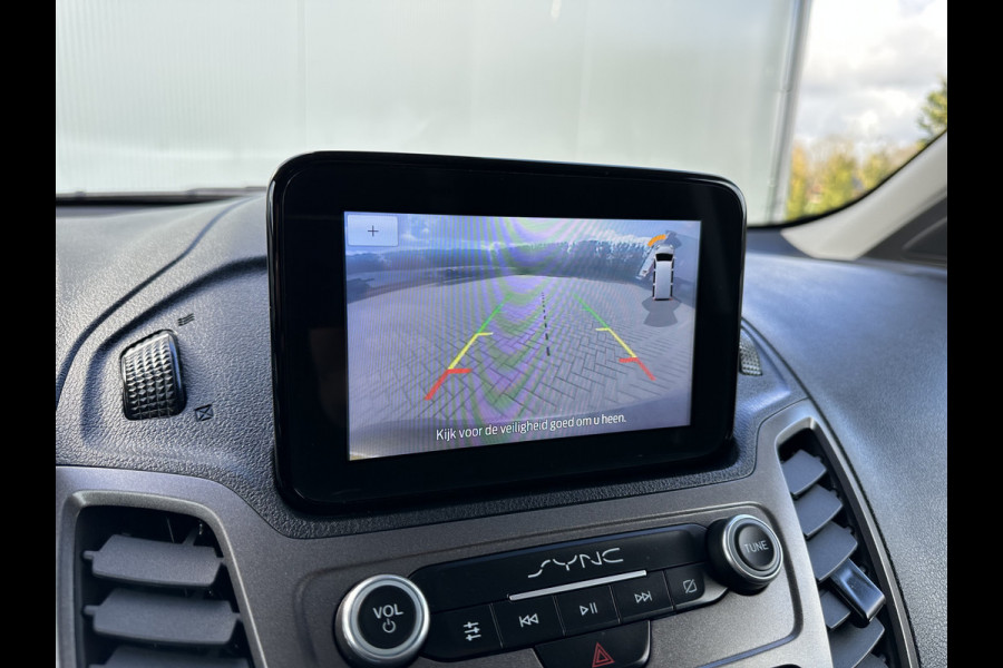 Ford Transit Connect 1.5 EcoBlue 100 PK / L2H1 / UNIEK !! 5.324 KM !! / 3 ZITS / CAMERA / AIRCO / NAVI / STOELVERWARMING