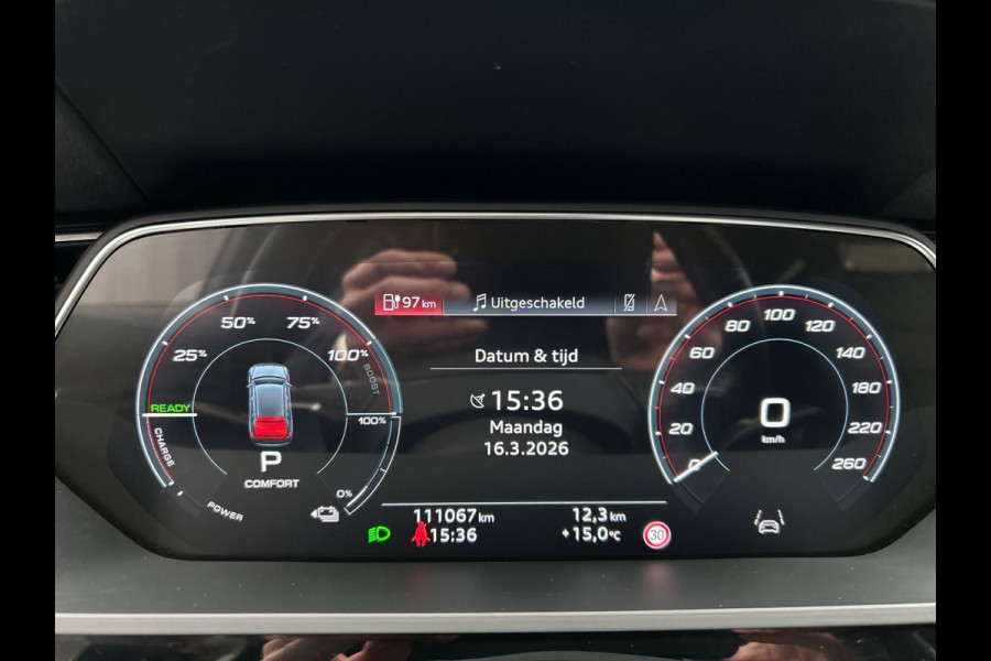 Audi e-tron Sportback 55 quattro Business edition | SOH 90% | Pano/Dak | Leder | Origineel NL