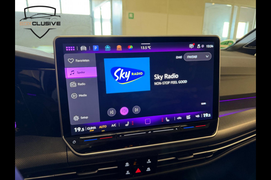 Volkswagen Golf 2.0 TSI 4Motion 8.5R Akra/Pano/H&K/HUD/ACC/Carplay