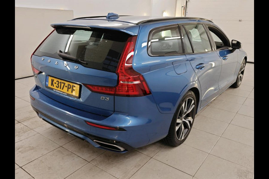 Volvo V60 2.0 B3 R-Design NL-AUTO | R-DESIGN | TREKHAAK