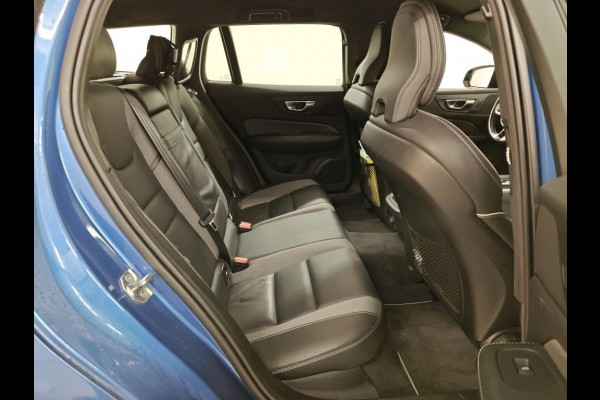 Volvo V60 2.0 B3 R-Design NL-AUTO | R-DESIGN | TREKHAAK