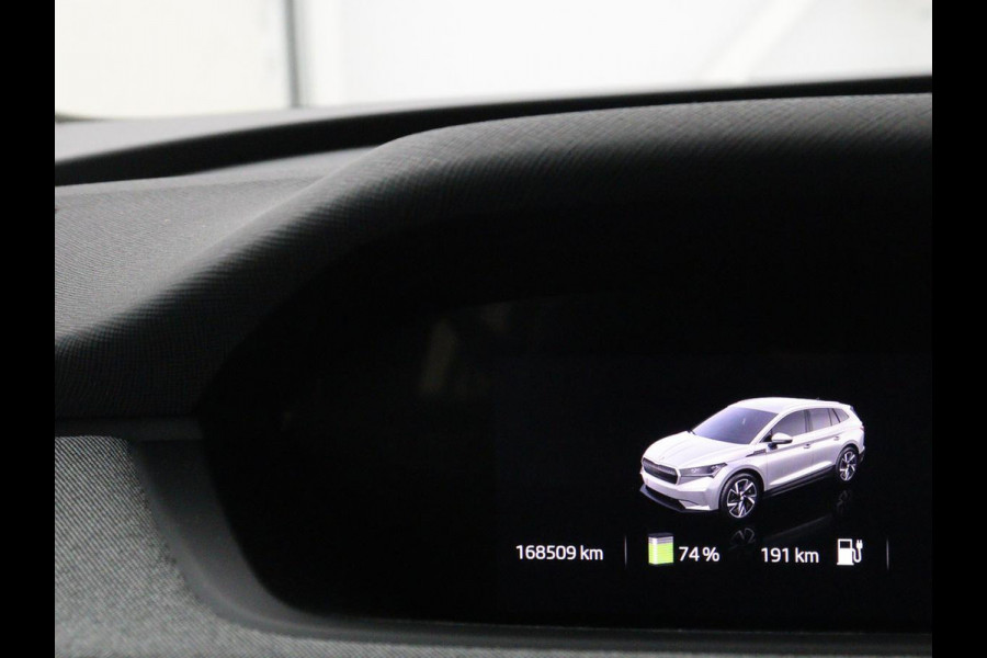 Škoda ENYAQ iV 60 | Trekhaak | Half leder | Carplay | Navigatie | Full LED | 19'' | Cruise control | Sfeerverlichting | Parkeerhulp | Climate control
