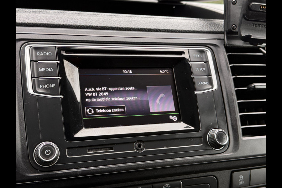 Volkswagen Transporter 2.0 TDI 102 PK / L1H1 / 1e EIG. / ACHTERKLEP / AIRCO / CRUISE / CAMERA / VERWARMDE VOORRUIT