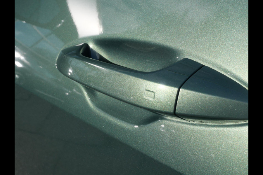 Kia Sportage 1.6 T-GDi Hybrid GT-Line | Schuifkanteldak | Stoel en stuurverwarming | PDC |