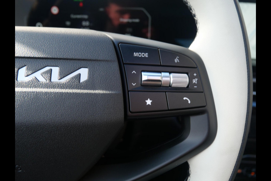 Kia Sportage 1.6 T-GDi Hybrid GT-Line | Schuifkanteldak | Stoel en stuurverwarming | PDC |