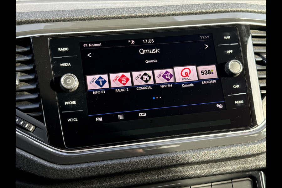 Volkswagen T-Roc 1.5 TSI Sport Business R-line | BTW | Vitrual | Pano | Trekhaak | Carplay | Navi