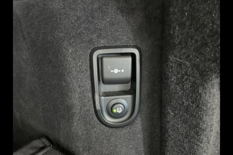 BMW 5 Serie Touring 530e Business Edition Plus AUTOMAAT AIRCO NAVI CRUISE PANO LEDER VELGEN CAMERA NIEUWSTAAT