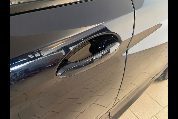 BMW 5 Serie Touring 530e Business Edition Plus AUTOMAAT AIRCO NAVI CRUISE PANO LEDER VELGEN CAMERA NIEUWSTAAT