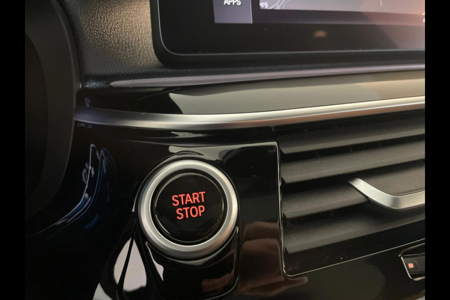 BMW 5 Serie Touring 530e Business Edition Plus AUTOMAAT AIRCO NAVI CRUISE PANO LEDER VELGEN CAMERA NIEUWSTAAT