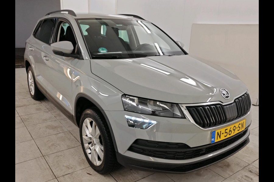 Škoda Karoq 1.5 TSI ACT Business Edition NL-AUTO | NAVI | 150 PK
