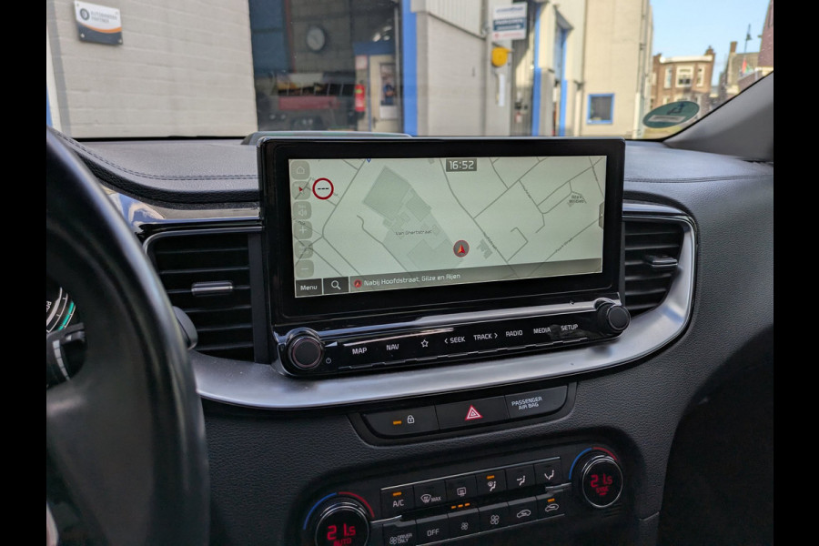 Kia Xceed 1.6 GDi PHEV ExecutiveLine|Panodak|Memory|Stoelkoeling/Verwarming|Adaptive-Cruise|Afn.Trekhaak|Keyless-Entry|Digi-Dash