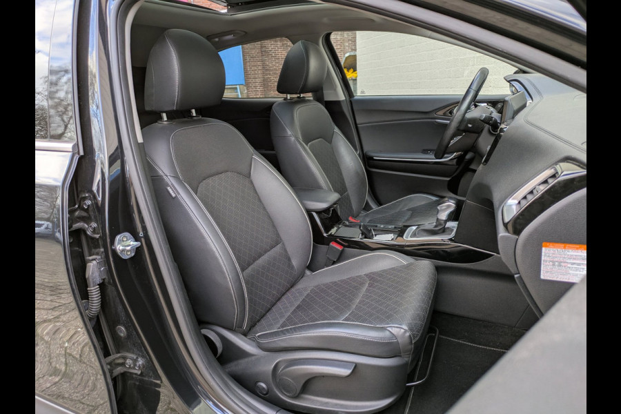 Kia Xceed 1.6 GDi PHEV ExecutiveLine|Panodak|Memory|Stoelkoeling/Verwarming|Adaptive-Cruise|Afn.Trekhaak|Keyless-Entry|Digi-Dash