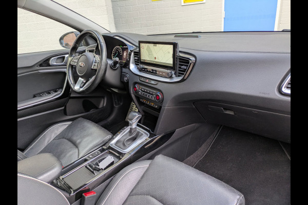 Kia Xceed 1.6 GDi PHEV ExecutiveLine|Panodak|Memory|Stoelkoeling/Verwarming|Adaptive-Cruise|Afn.Trekhaak|Keyless-Entry|Digi-Dash