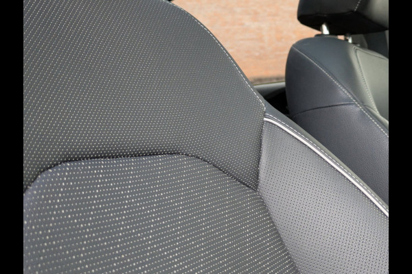 Kia Xceed 1.6 GDi PHEV ExecutiveLine|Panodak|Memory|Stoelkoeling/Verwarming|Adaptive-Cruise|Afn.Trekhaak|Keyless-Entry|Digi-Dash