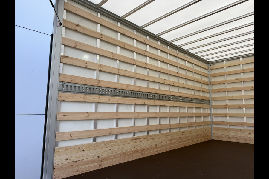 Maxus eDeliver 9 65kWh Elektrisch DHollandia Laadklep 172km WLTP 204PK 80kW Snelladen Carplay Adaptieve Cruise Control LED Airco Koffer Bakwagen Meubelbak