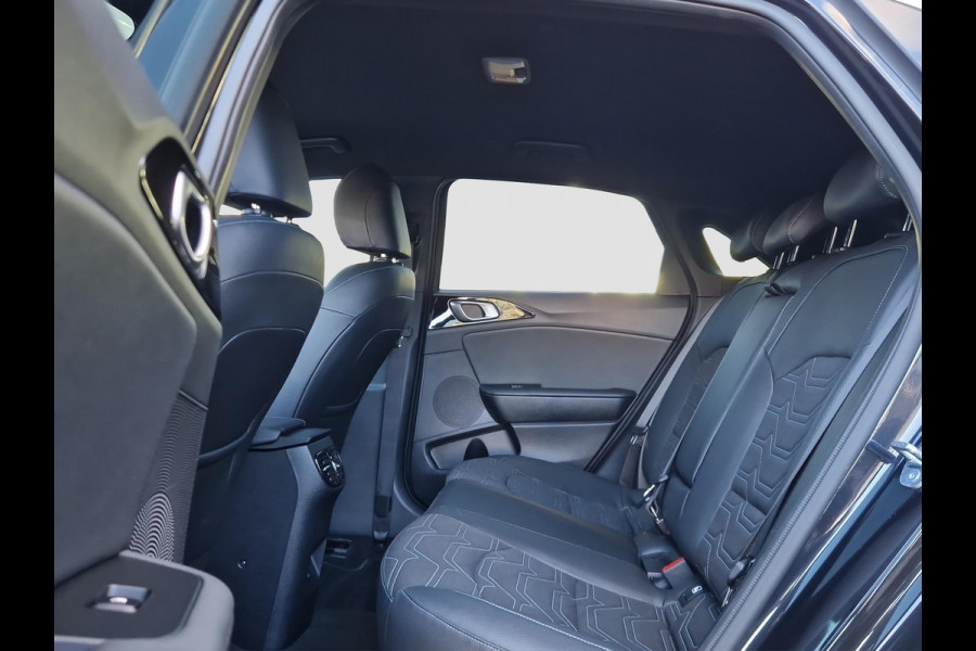 Kia Ceed 1.0 T-GDi Design Edition | Stoelverwarming | Camera | Cruise | Licht- en Regensensor |