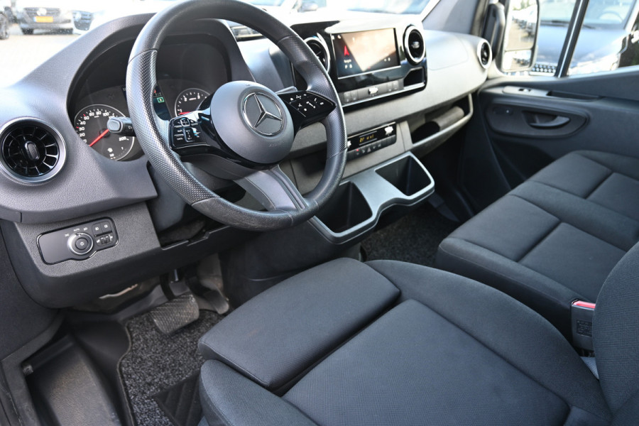 Mercedes-Benz Sprinter 317 CDI L2H2 Pro Geveerde stoel, Navigatie met camera