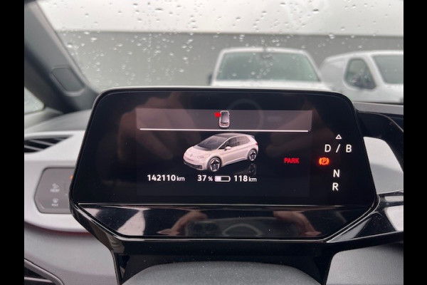 Volkswagen ID.3 First Plus 58 kWh In Keurige staat!