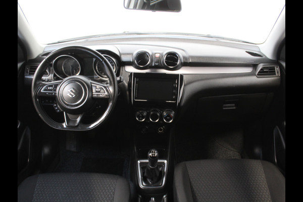 Suzuki Swift 1.2 Style Smart Hybrid CARPLAY | CLIMATE | ADAPCRUISE | DAB | NAVI | LMV16 | CAMERA | PDCA | LED | STOELVERW
