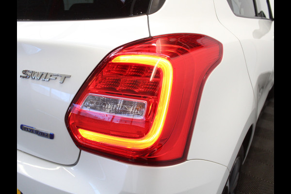 Suzuki Swift 1.2 Style Smart Hybrid CARPLAY | CLIMATE | ADAPCRUISE | DAB | NAVI | LMV16 | CAMERA | PDCA | LED | STOELVERW