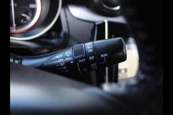 Suzuki Swift 1.2 Style Smart Hybrid CARPLAY | CLIMATE | ADAPCRUISE | DAB | NAVI | LMV16 | CAMERA | PDCA | LED | STOELVERW