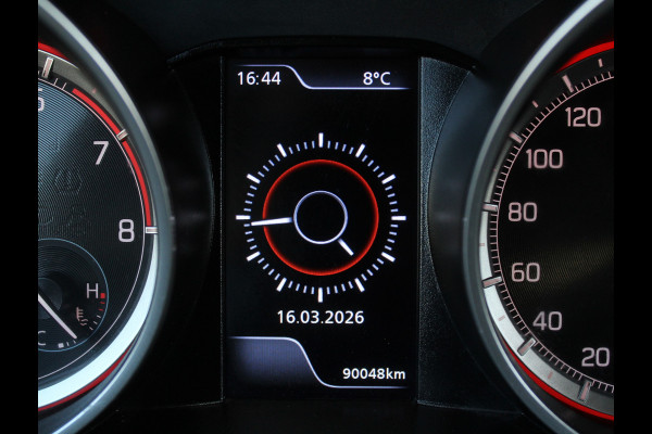 Suzuki Swift 1.2 Style Smart Hybrid CARPLAY | CLIMATE | ADAPCRUISE | DAB | NAVI | LMV16 | CAMERA | PDCA | LED | STOELVERW