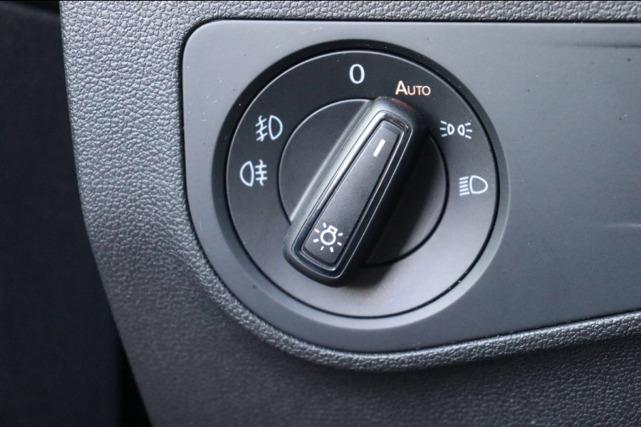 Seat Tarraco 1.5 TSI Style Bus. Intense 7persoons org.NL trekhaak camera stoelverw.