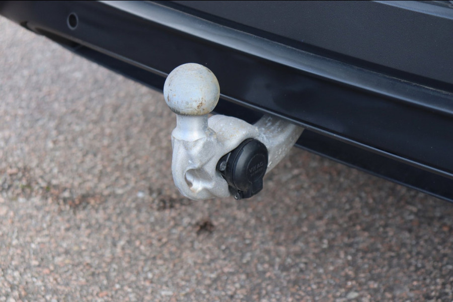 Seat Tarraco 1.5 TSI Style Bus. Intense 7persoons org.NL trekhaak camera stoelverw.