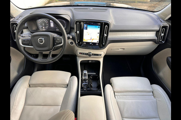 Volvo XC40 1.5 T5 Recharge R-Design | Trekhaak | Panorama dak | Beige Leder | Dealer onderhouden |