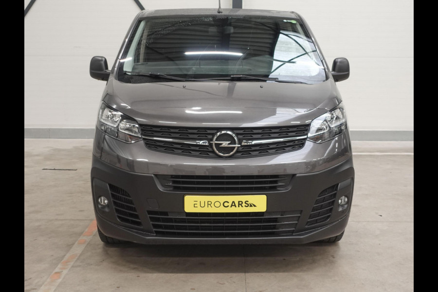Opel Vivaro 145pk L3H1 Edition Automaat Airco Dubbele cabine Trekhaak Navigatie