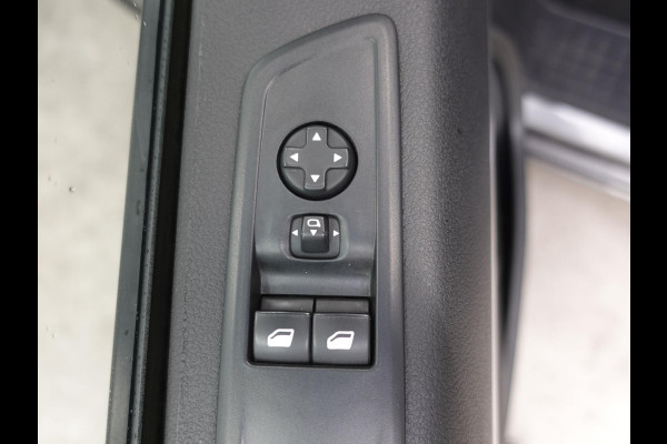 Opel Vivaro 145pk L3H1 Edition Automaat Airco Dubbele cabine Trekhaak Navigatie