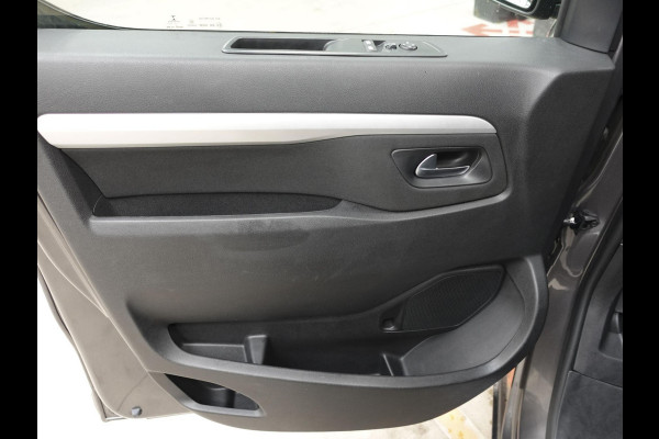 Opel Vivaro 145pk L3H1 Edition Automaat Airco Dubbele cabine Trekhaak Navigatie