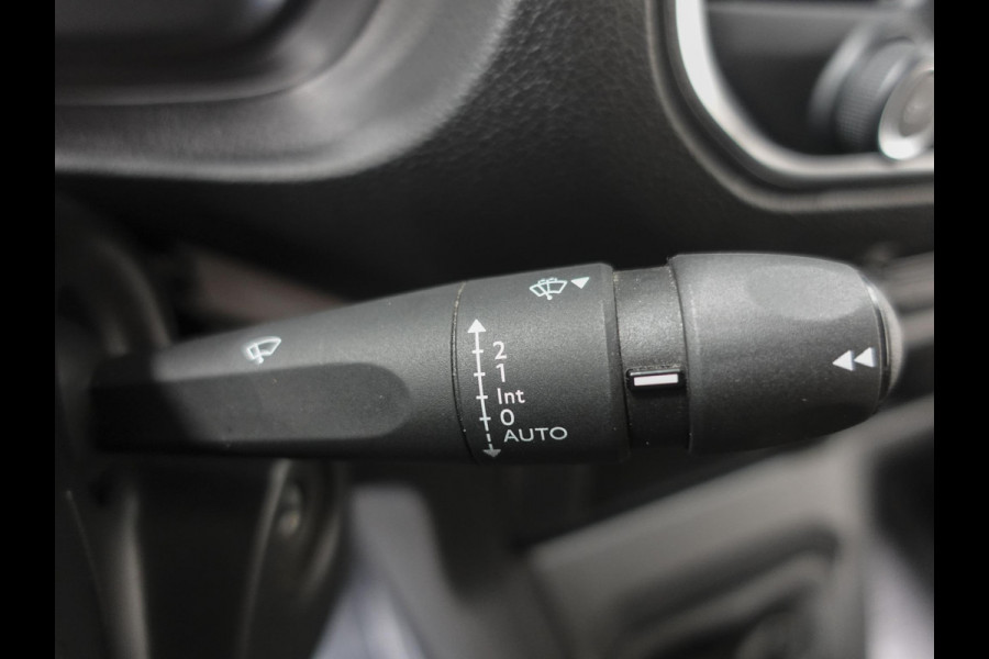 Opel Vivaro 145pk L3H1 Edition Automaat Airco Dubbele cabine Trekhaak Navigatie